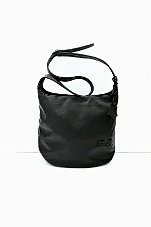 Kadın Siyah Hakiki Deri Askılı Omuz Çantası